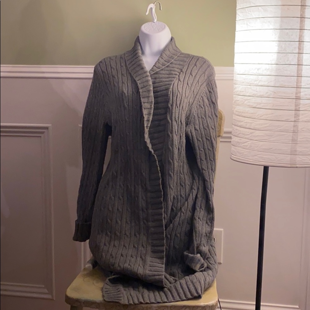 Women’s cardigan